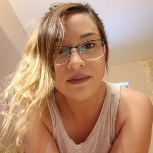 Meet your Posher, Veronica